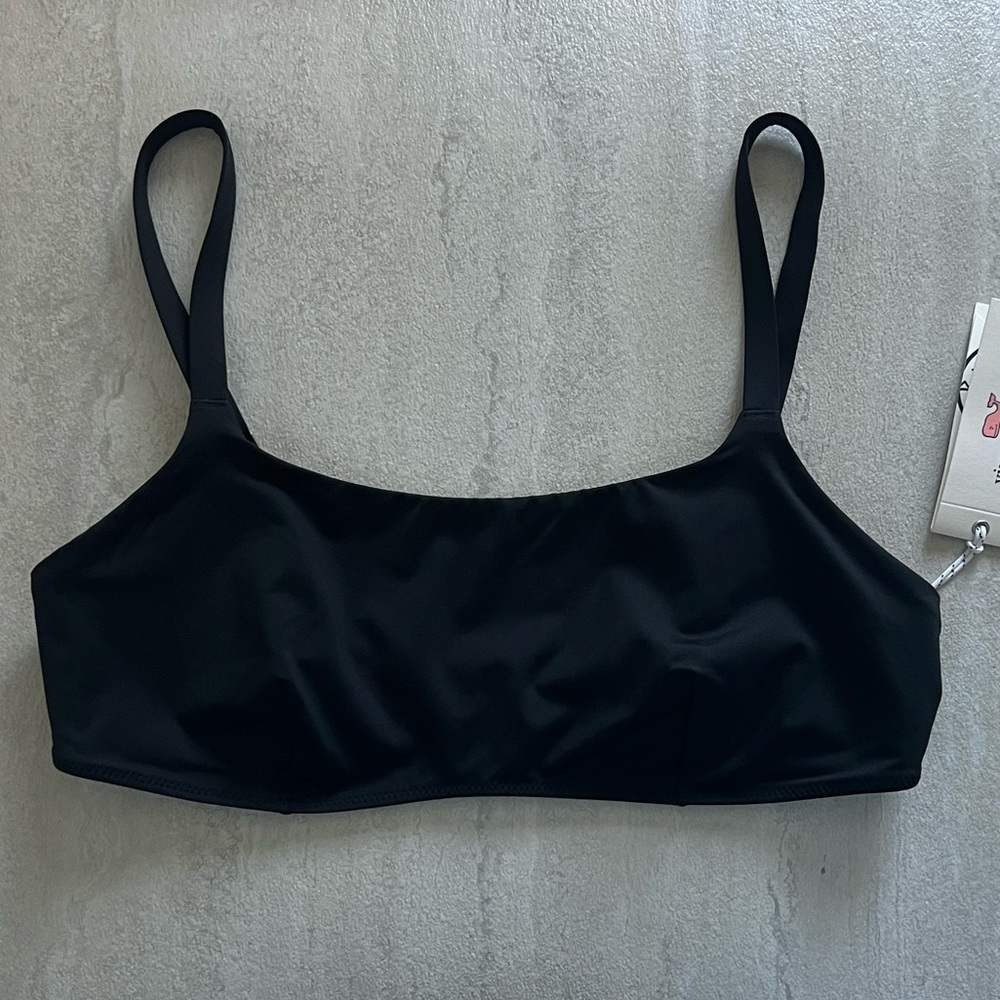 {Vineyard Vines} Brand New Square Neck Bikini Top